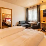 Hotel Zum Goldenen Kreuz 3*