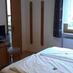 Hotel Zum Goldenen Kreuz 3*