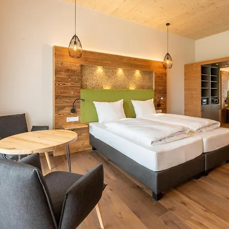 Hotel Zum Goldenen Kreuz Moosbach (Oberpfalz)