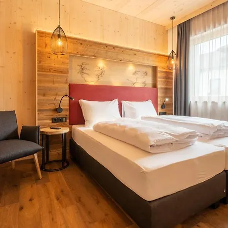 Zum Goldenen Kreuz 3* Moosbach (Oberpfalz)